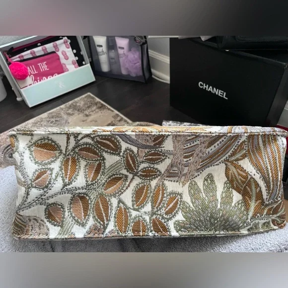 🎉🎁🎁🥳🍁🍂✨Shein Fall 🍁🍂Tote Bag Zipper Closure Top✨Preloved cond - Picture 11 of 11